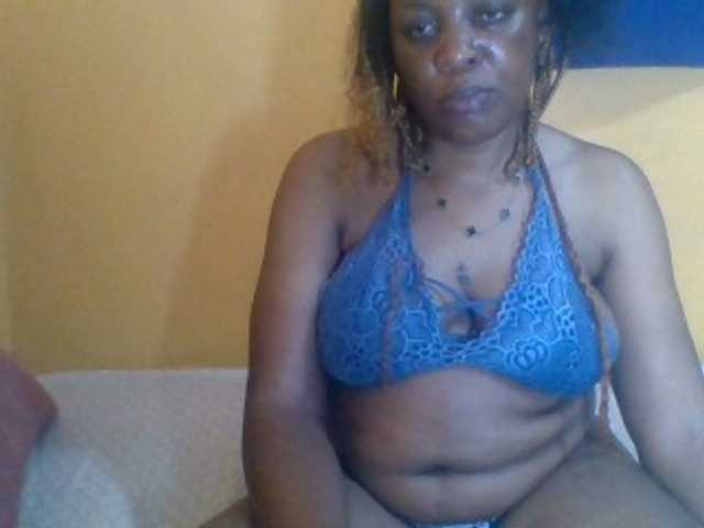 Prettyblackgal