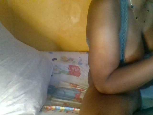 Prettyblackgal live cam on BongaCams