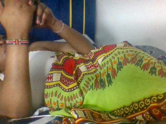 Prettyblackgal live cam on BongaCams