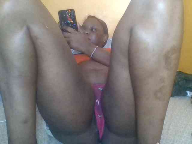 Prettyblackgal