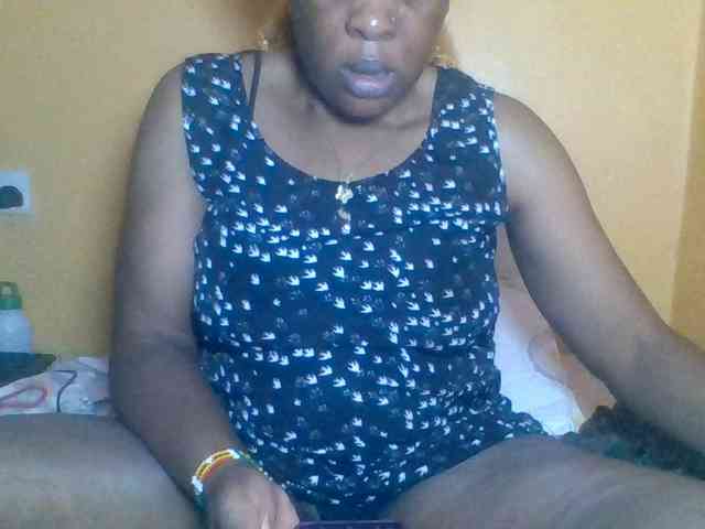 Prettyblackgal