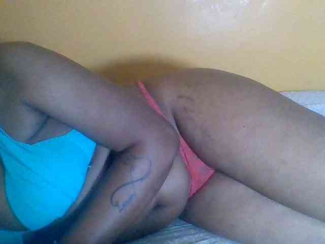 Prettyblackgal webcam