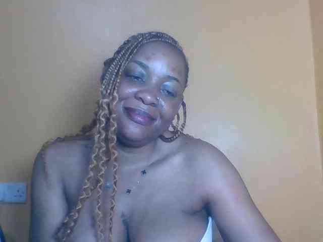 Prettyblackgal webcam