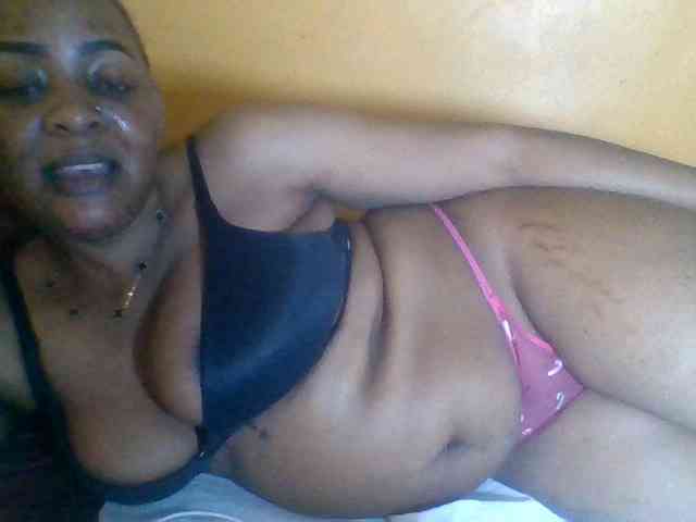 Prettyblackgal webcam
