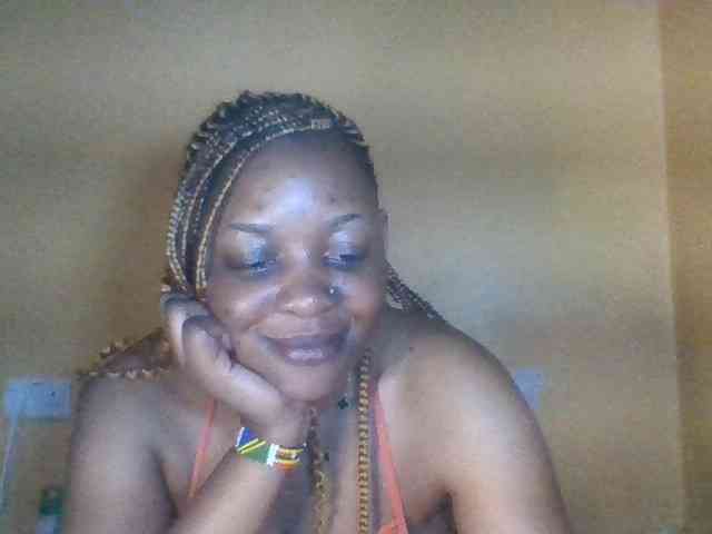 prettyblackgal's live room