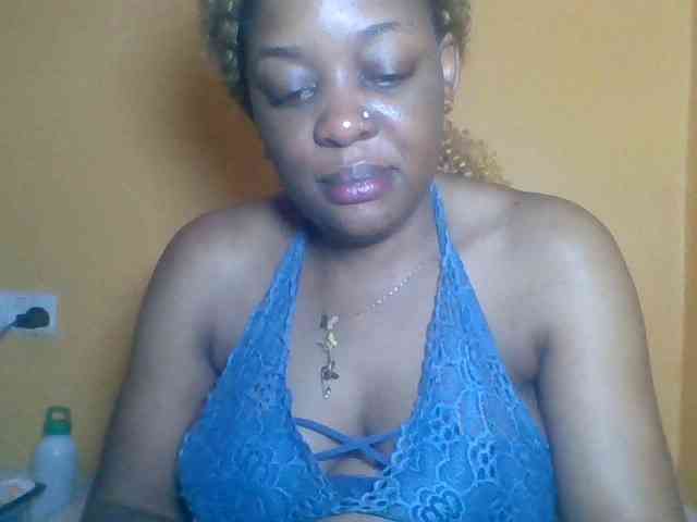Prettyblackgal Live Webcam on BongaCams
