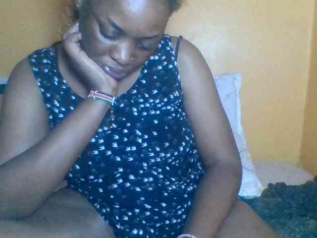 Prettyblackgal webcam