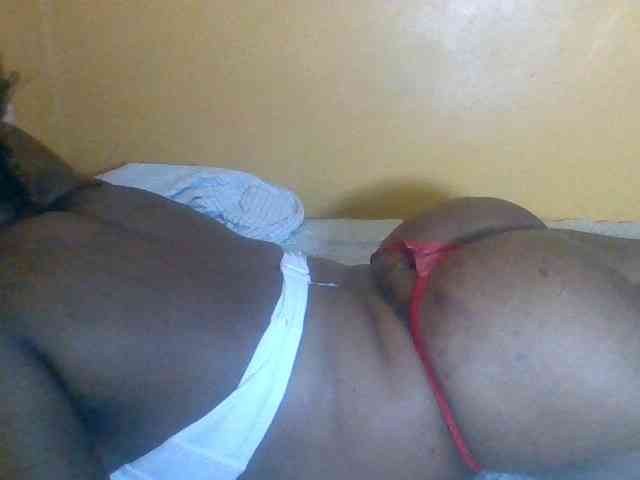 Prettyblackgal webcam