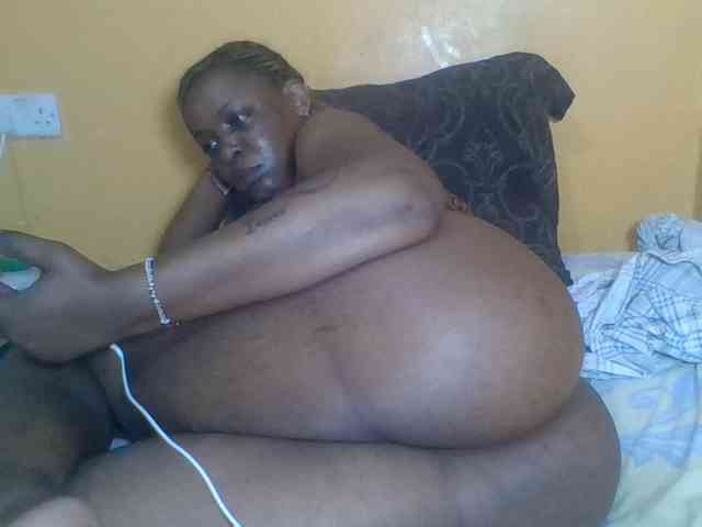 Prettyblackgal webcam