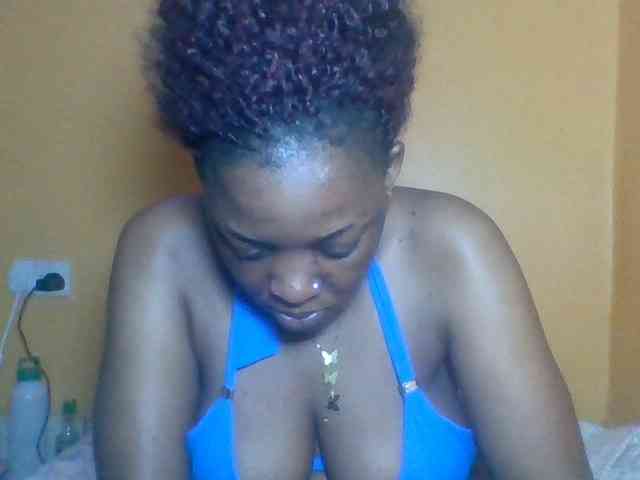 Prettyblackgal
