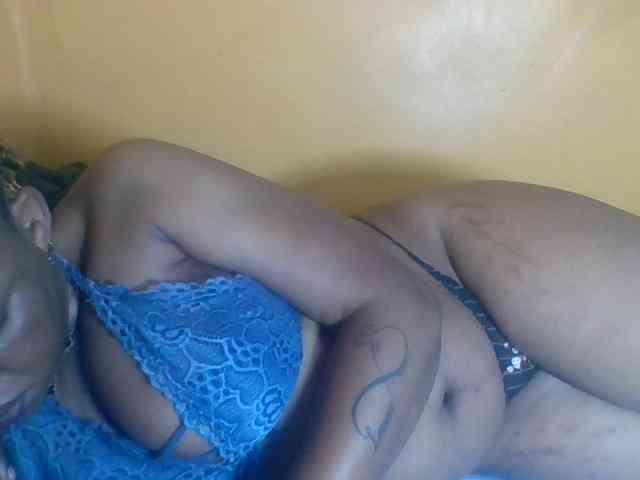 Prettyblackgal