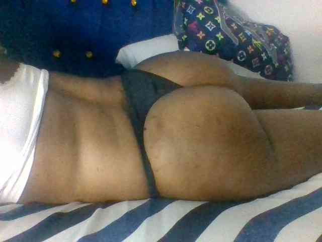 Prettyblackgal webcam