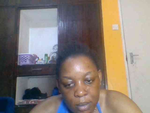 Prettyblackgal webcam