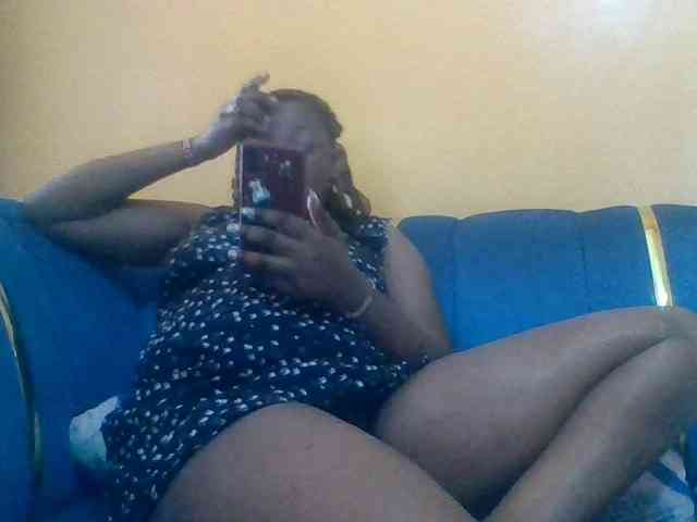 Prettyblackgal webcam