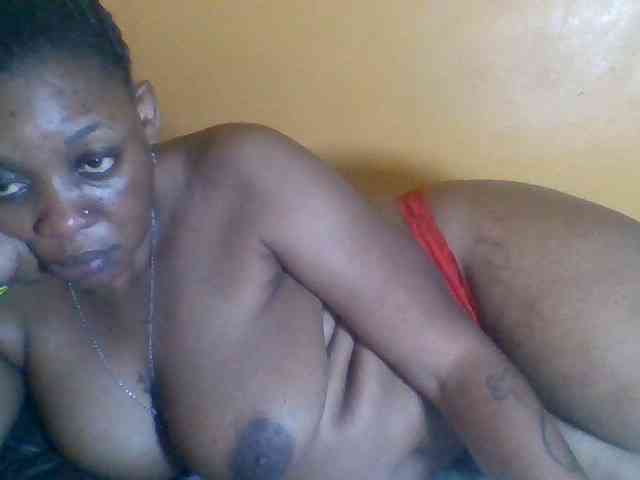 Prettyblackgal webcam