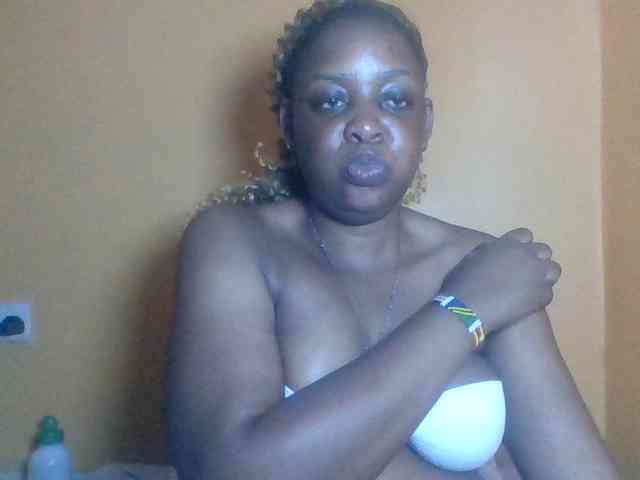 Prettyblackgal