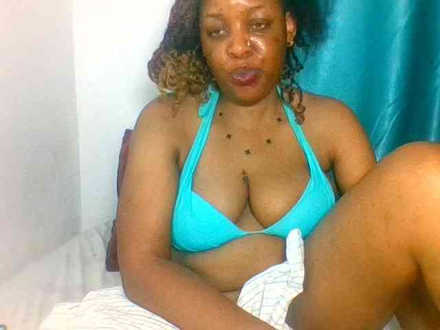 Prettyblackgal