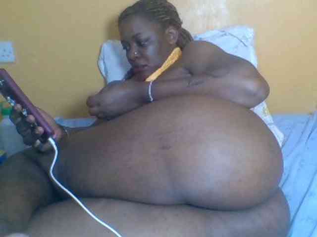 Prettyblackgal webcam