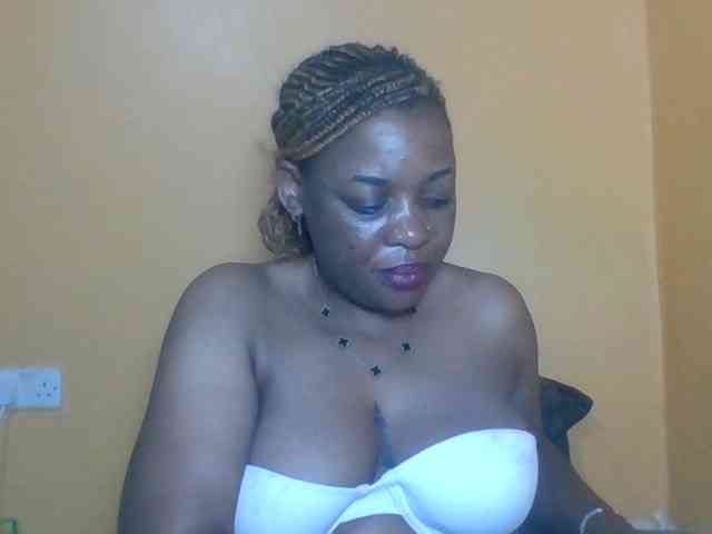 Prettyblackgal webcam