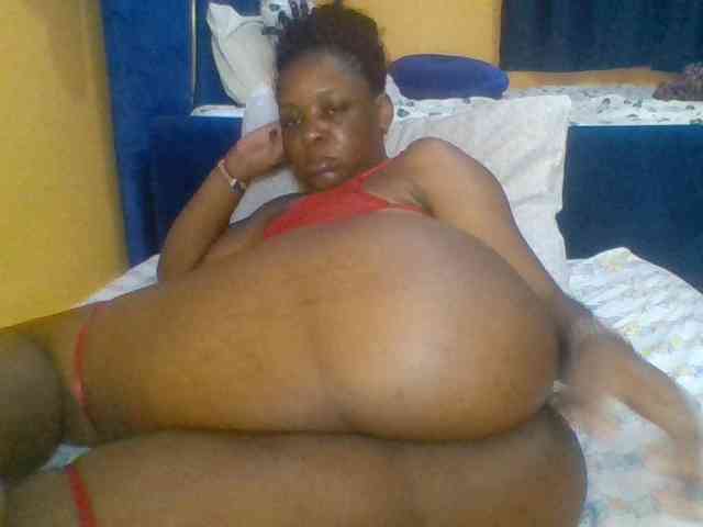 Prettyblackgal webcam
