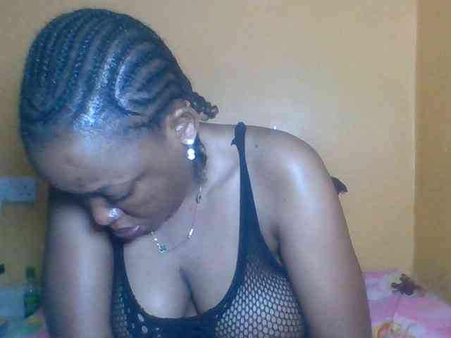 Prettyblackgal webcam