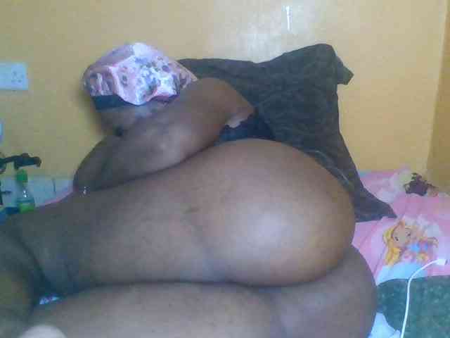 Prettyblackgal webcam
