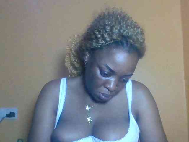 Prettyblackgal
