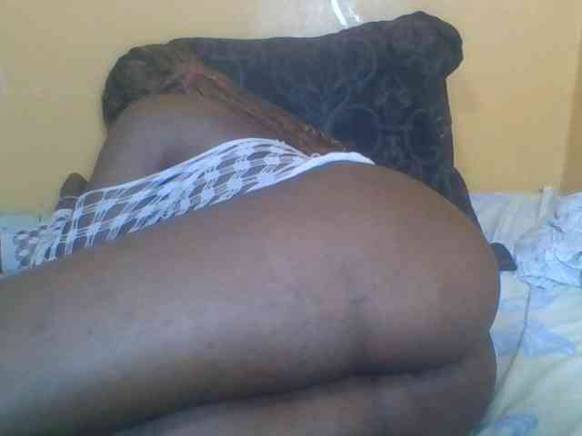 Prettyblackgal webcam