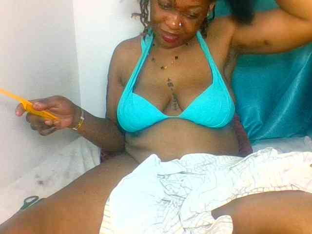 Prettyblackgal