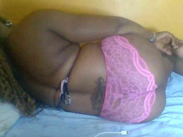 Prettyblackgal webcam