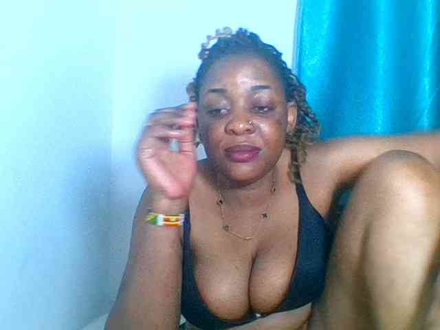 Prettyblackgal