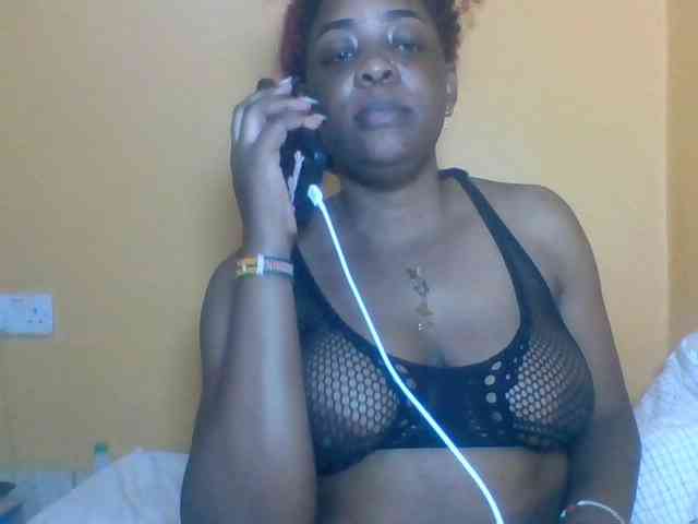 Prettyblackgal webcam