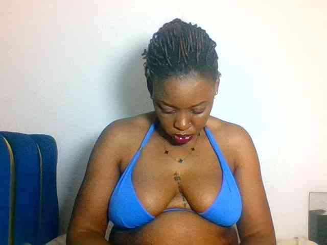 Prettyblackgal