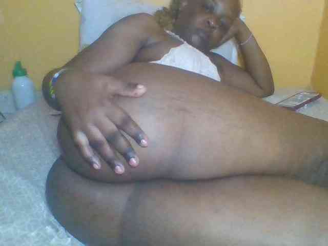 Prettyblackgal webcam