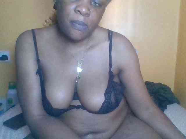 Prettyblackgal
