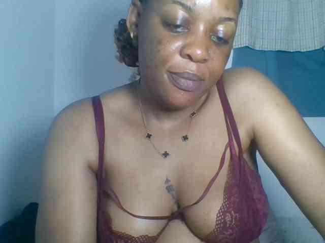 Prettyblackgal
