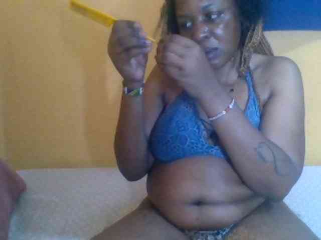 Model: Prettyblackgal