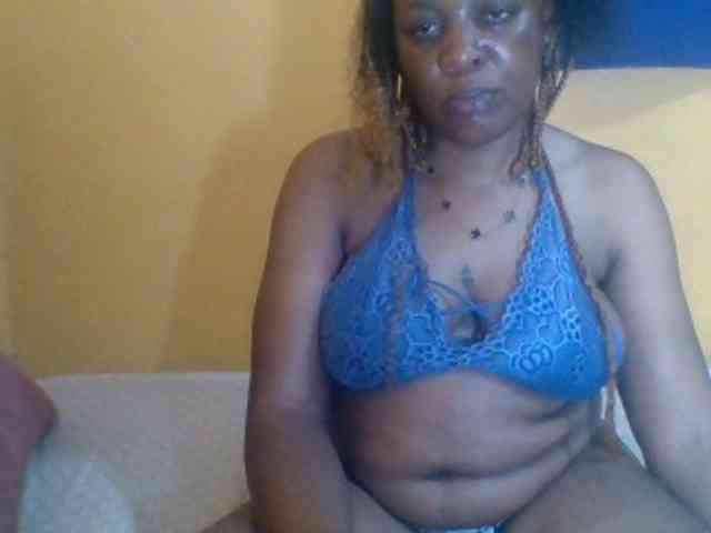 Prettyblackgal
