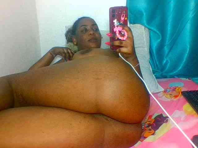 Prettyblackgal