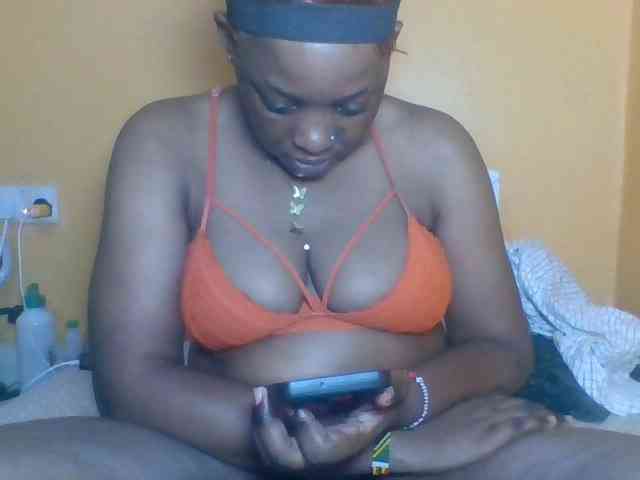 Prettyblackgal