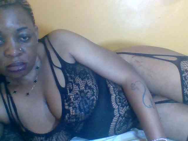 Prettyblackgal
