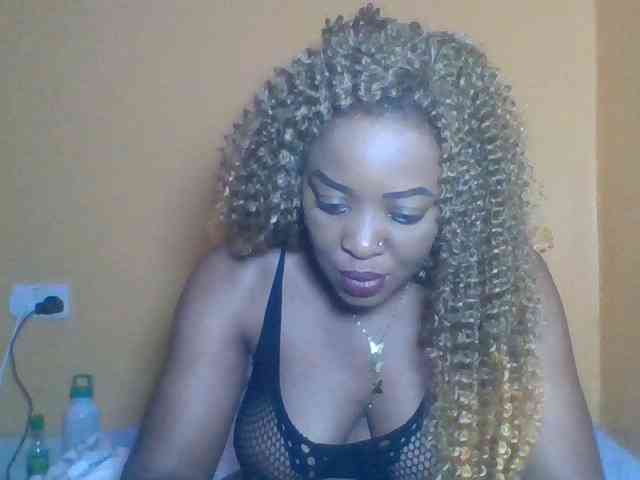 Prettyblackgal