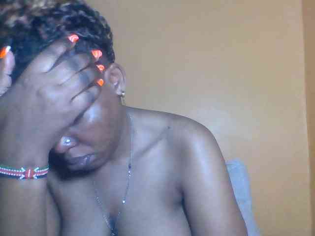 Prettyblackgal