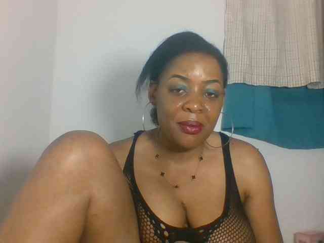 Prettyblackgal