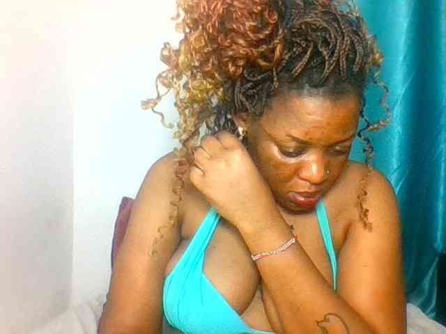 Prettyblackgal