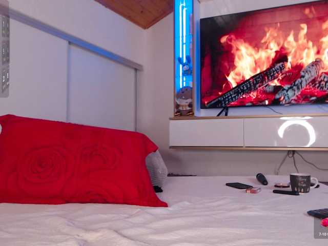 xmayka live cam