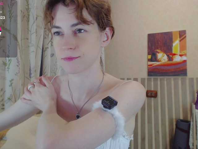 LiluBarbarian live webcam show