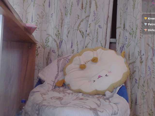 LiluBarbarian live webcam show