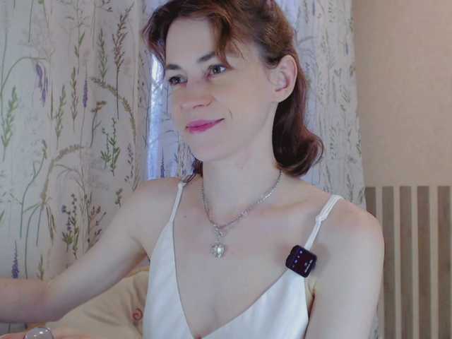 LiluBarbarian live webcam show