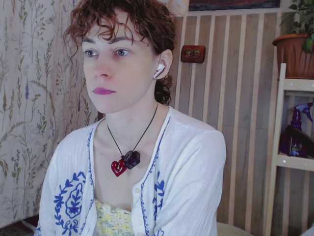 LiluBarbarian live cam on BongaCams